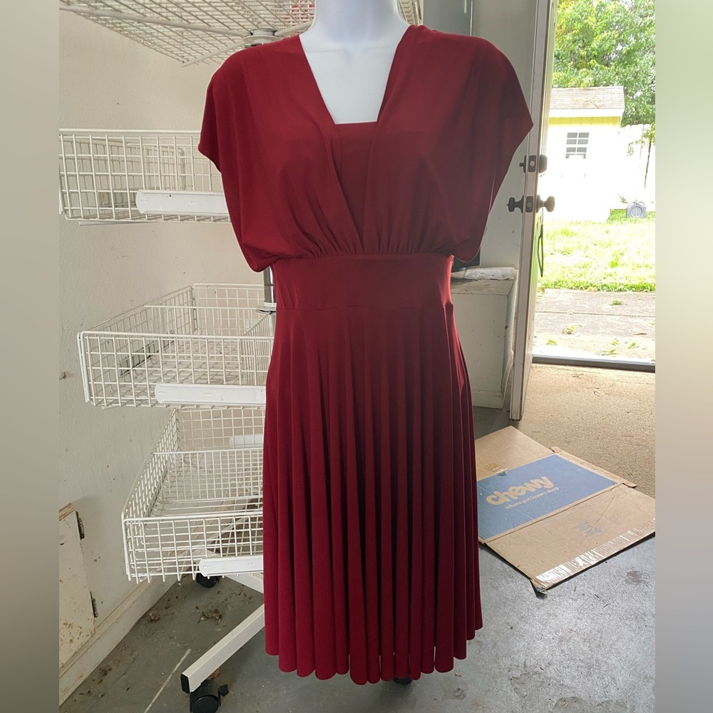 WHBM Genius Convertible Dress size 8 Petite